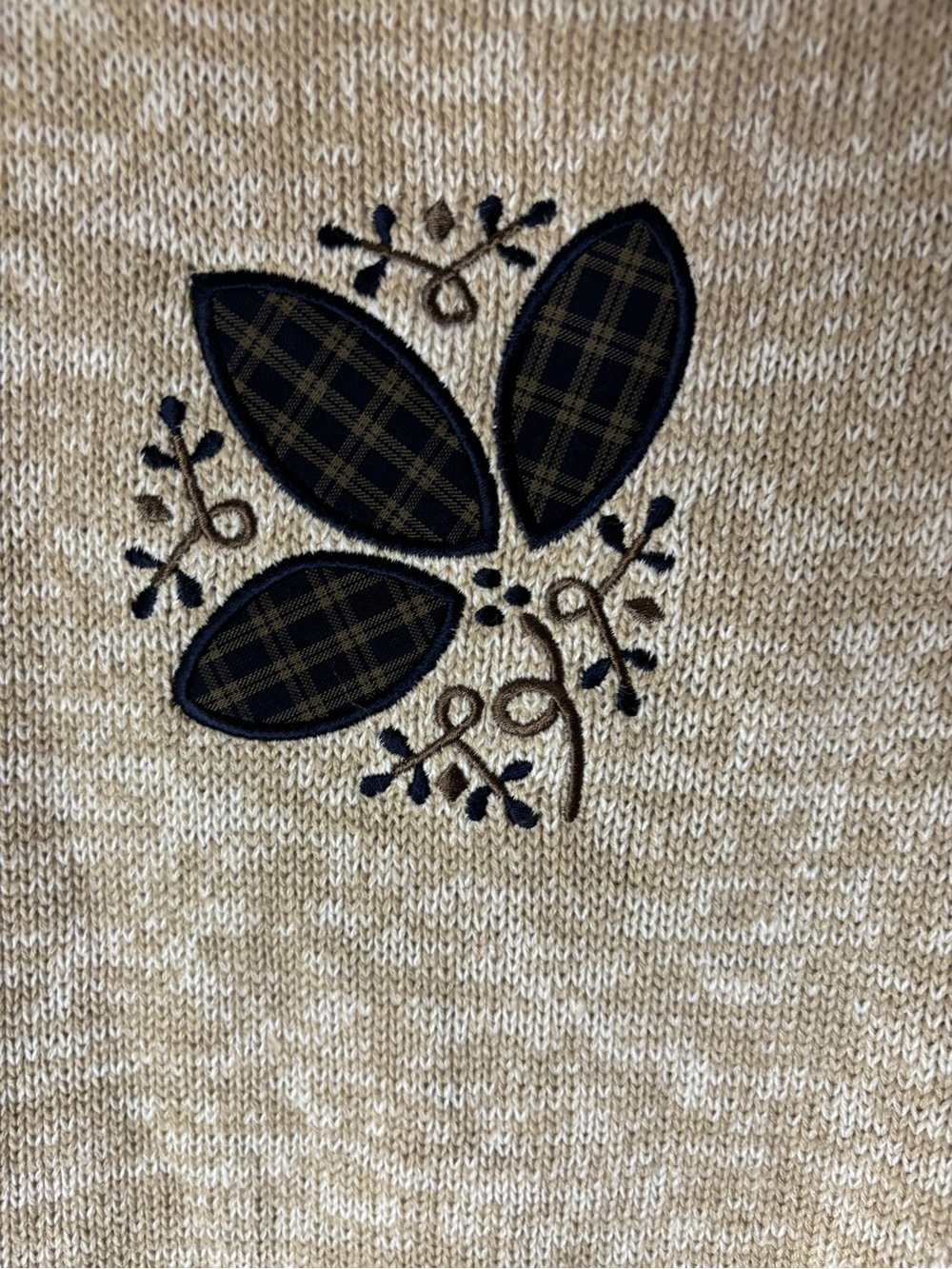 CJ Banks Beige Cream V-Neck Embroidered Sweater Vest - Picture 8 of 8